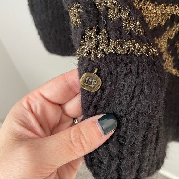 NWT Scotch & Soda Black/Red Gold Metallic Button Front Cardigan Sweater | XL - Picture 4 of 5